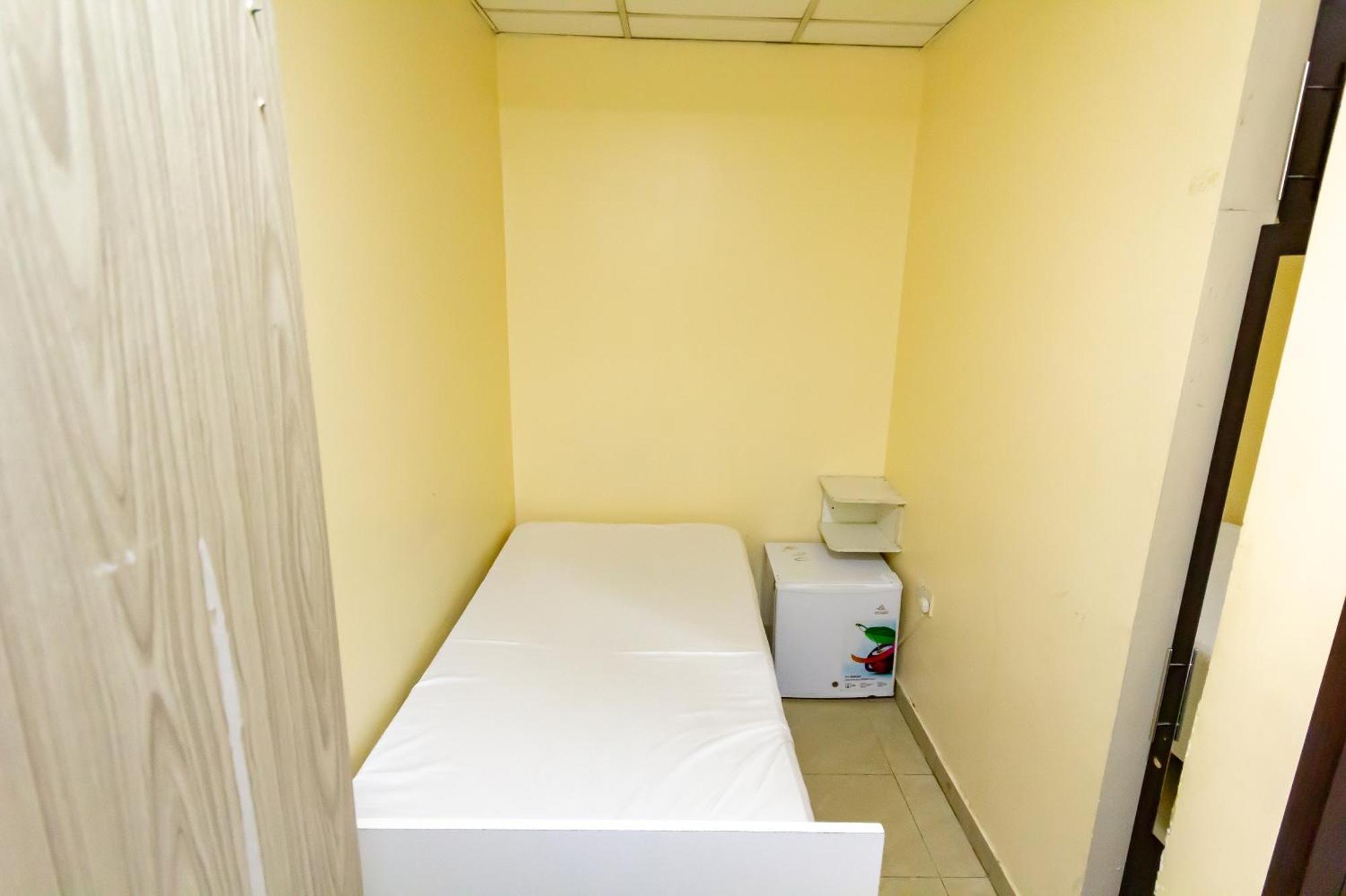 Small Budget Rooms For 'Girls' Only In Dubai, Marina Εξωτερικό φωτογραφία